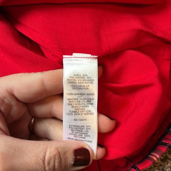 Vineyard vines plaid skirt - Picture 3 of 3